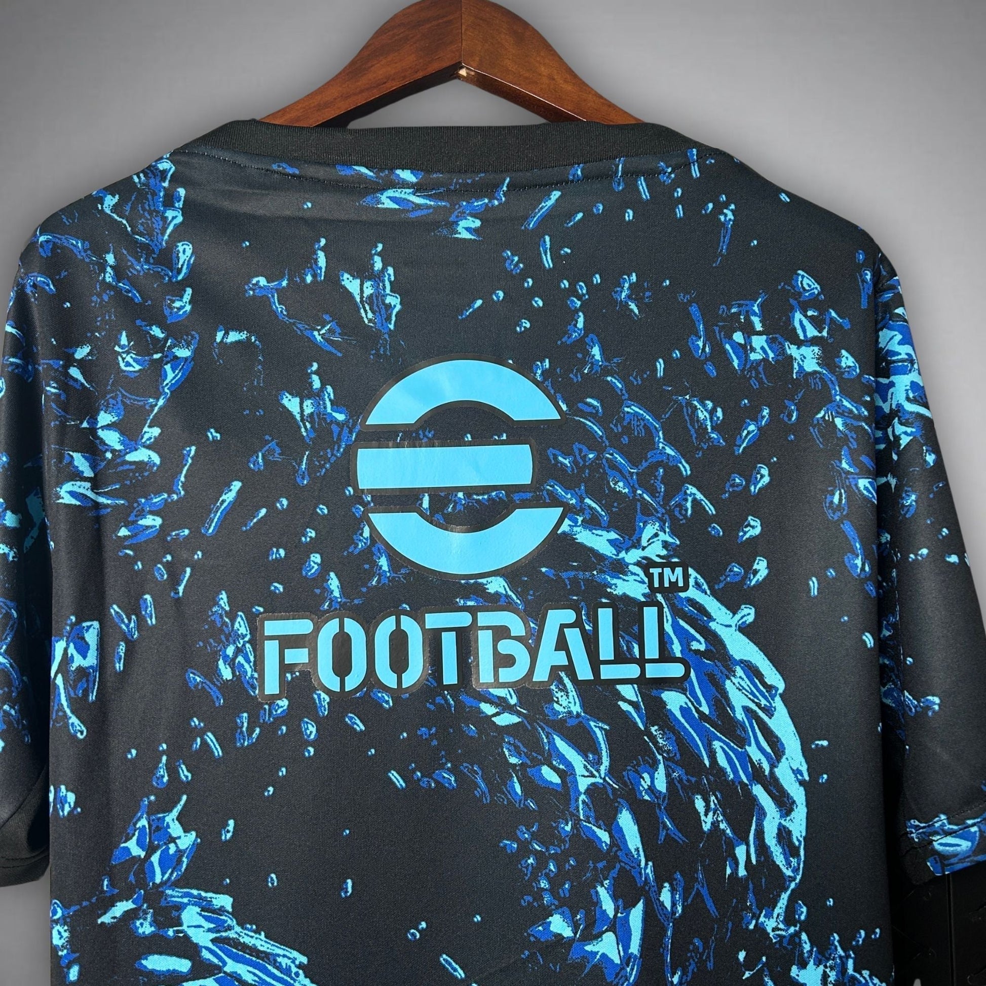 Inter Milan "Veleno Blu" Premium Kit from FootballPrestige.com - Premium Football Kits
