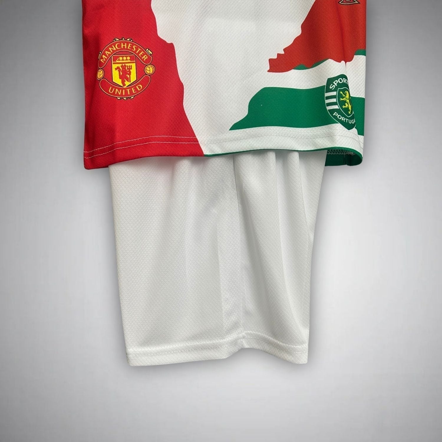 Legendary "Ronaldo" Premium Kids Size Kit from FootballPrestige.club - Premium Football Kits