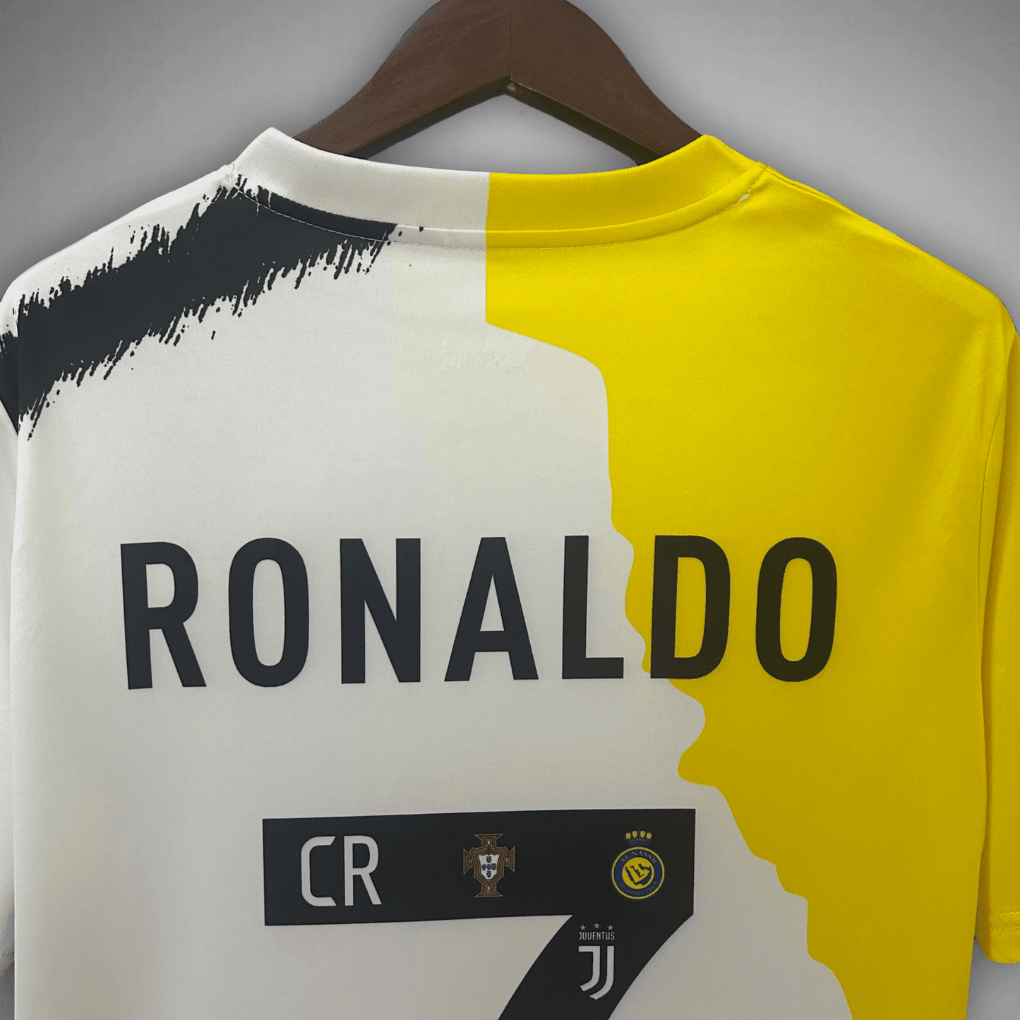 Legendary "Ronaldo" Premium Kit from FootballPrestige.com - Premium Football Kits