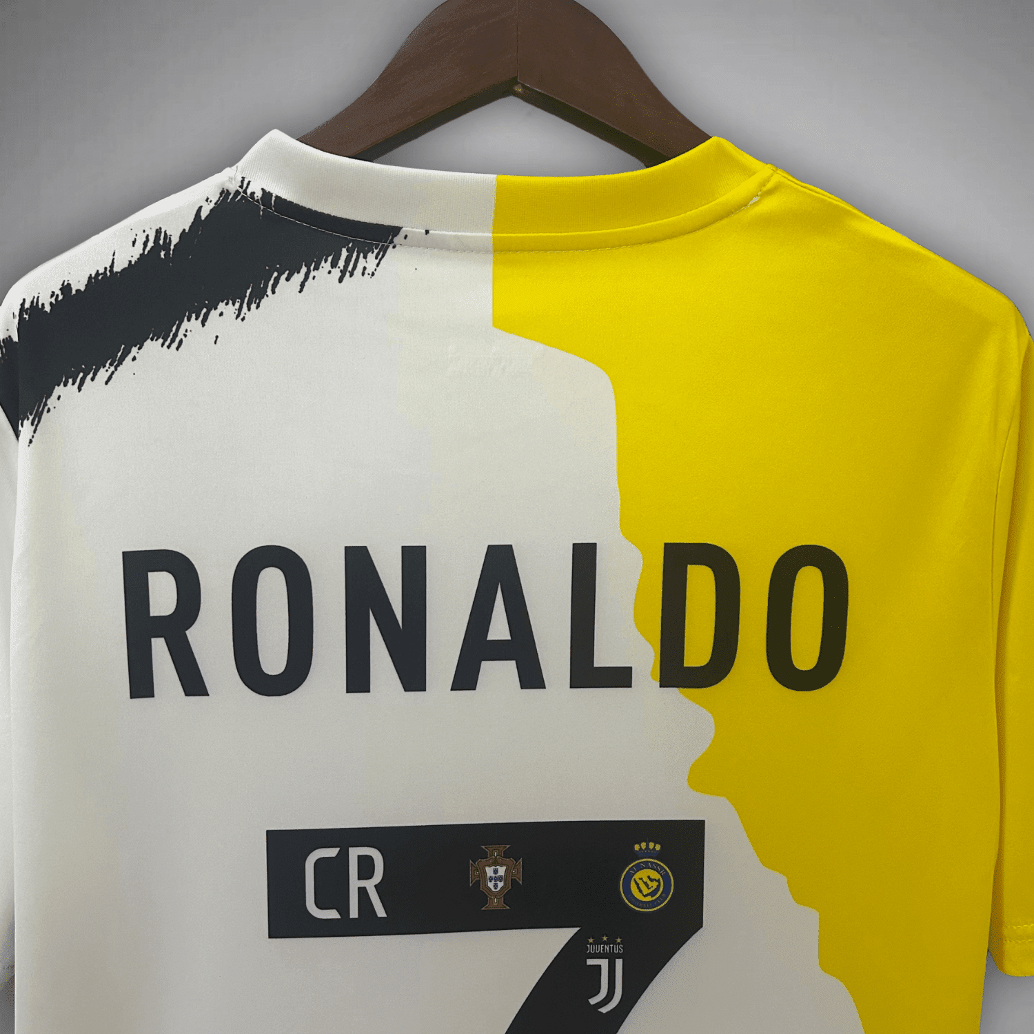 Legendary "Ronaldo" Premium Kit from FootballPrestige.com - Premium Football Kits
