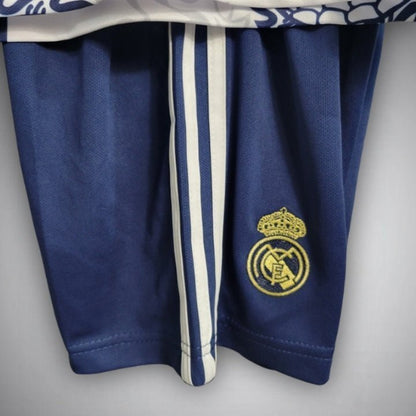 Real Madrid Dragon Blanco Premium Kids Size Kit from FootballPrestige.com - Premium Football Kits