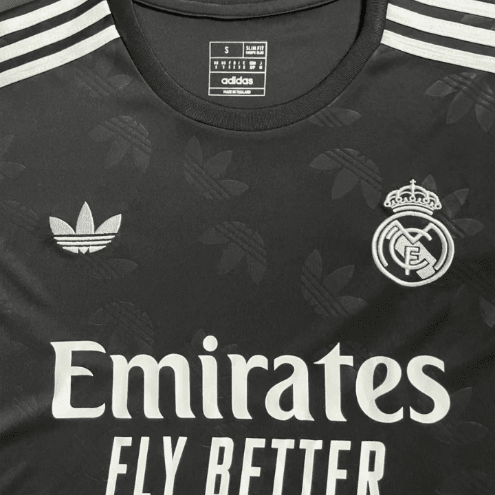 Real Madrid "Minimalist" Premium Kit from FootballPrestige.club - Premium Football Kits